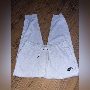 Nike Sweatpants